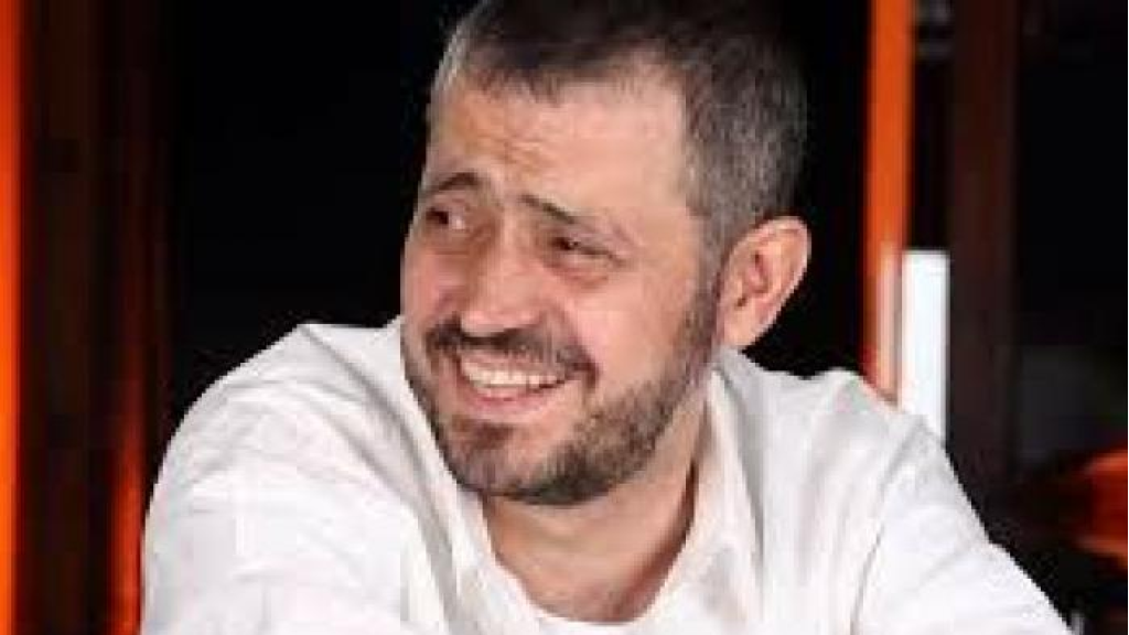 جراحة جديدة لسلطان الطرب