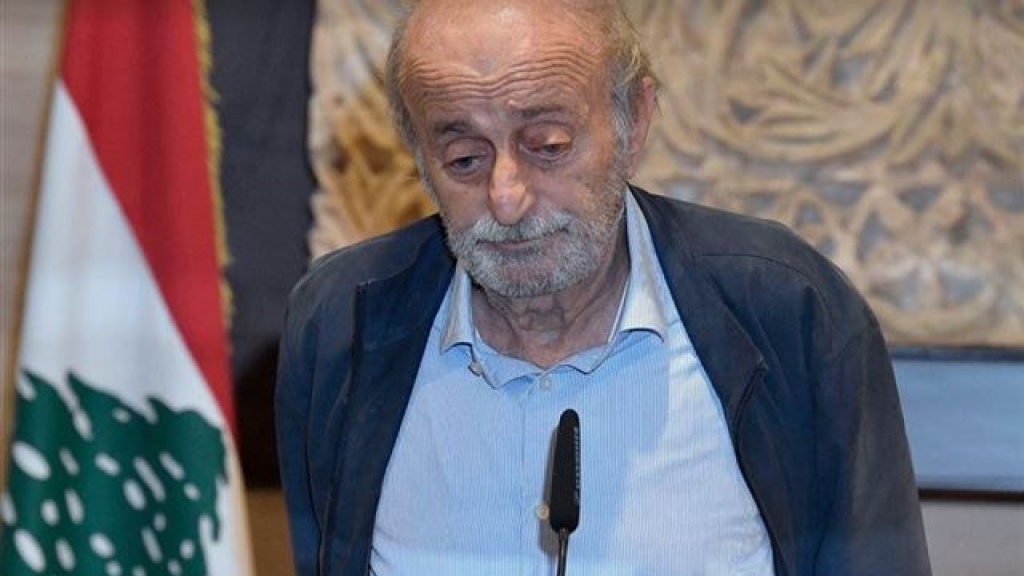 جنبلاط نشر صور عواصف وسفينة تغرق: البلاد اليوم بظل مقاطعة مجلس الوزراء ورفض الحوار والإصلاح