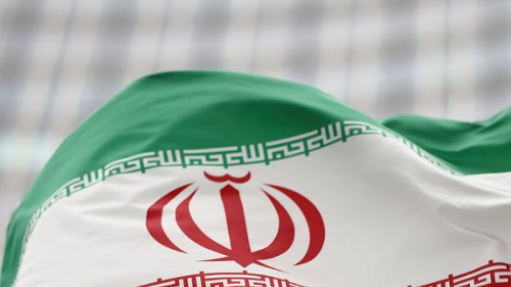 إيلون ماسك يعلن توفير الإنترنت في إيران عبر الأقمار الاصطناعية باستخدام أجهزة 