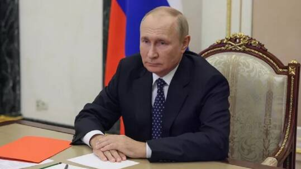 بوتين في رسالة العام الجديد: لن نسمح للغرب بتدمير روسيا