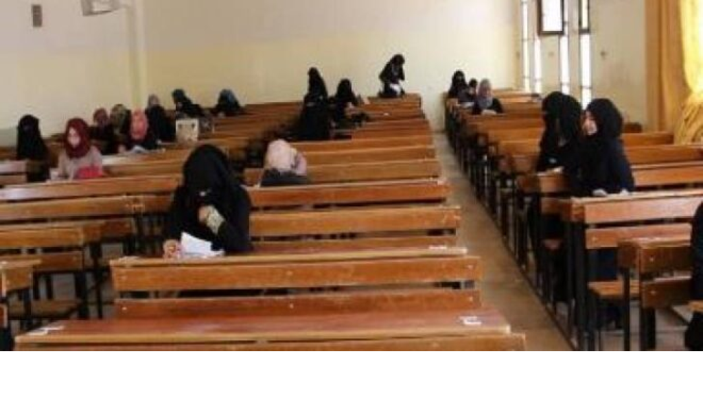 نساء إدلب ممنوعات من دراسة الإعلام.. 
