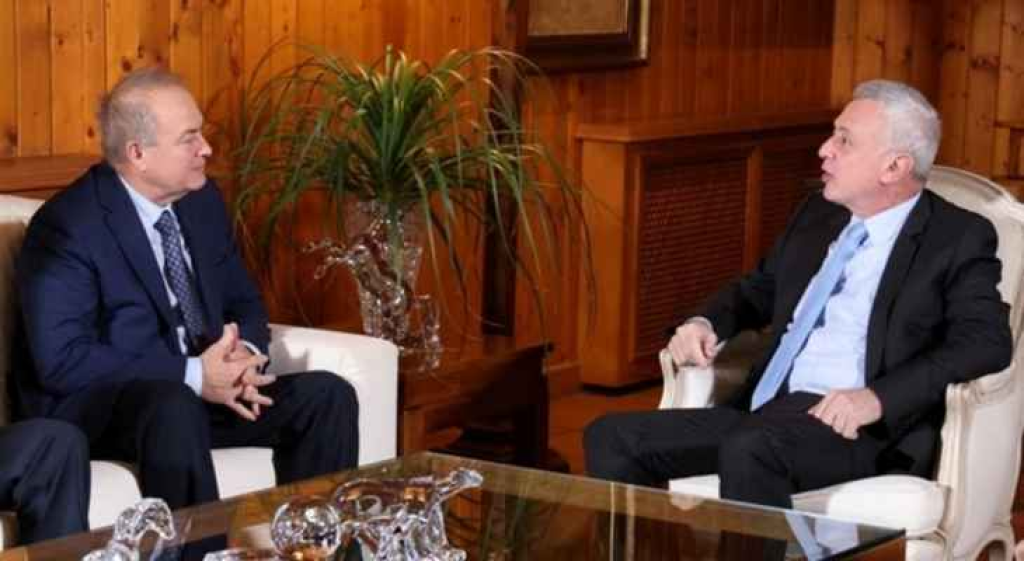 روداكوف أكد من بنشعي أن فرنجية صديق قديم لروسيا: جاهزون لمساعدة لبنان لحلّ الازمة السياسية