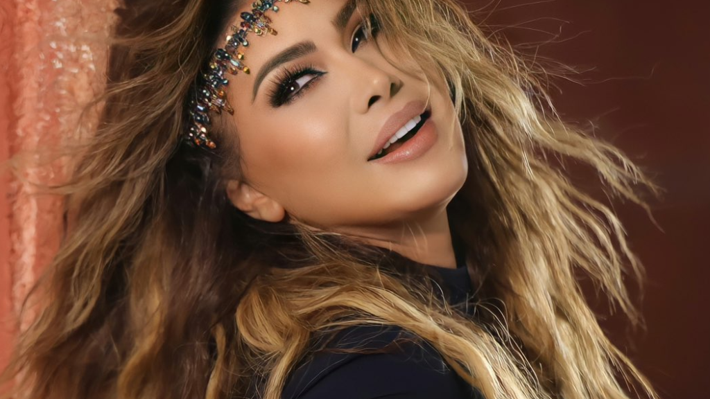 (بالصور)  النجمة الذهبية نوال الزغبي  في احدث ظهور والمتابعين: “جميلة جدا” 