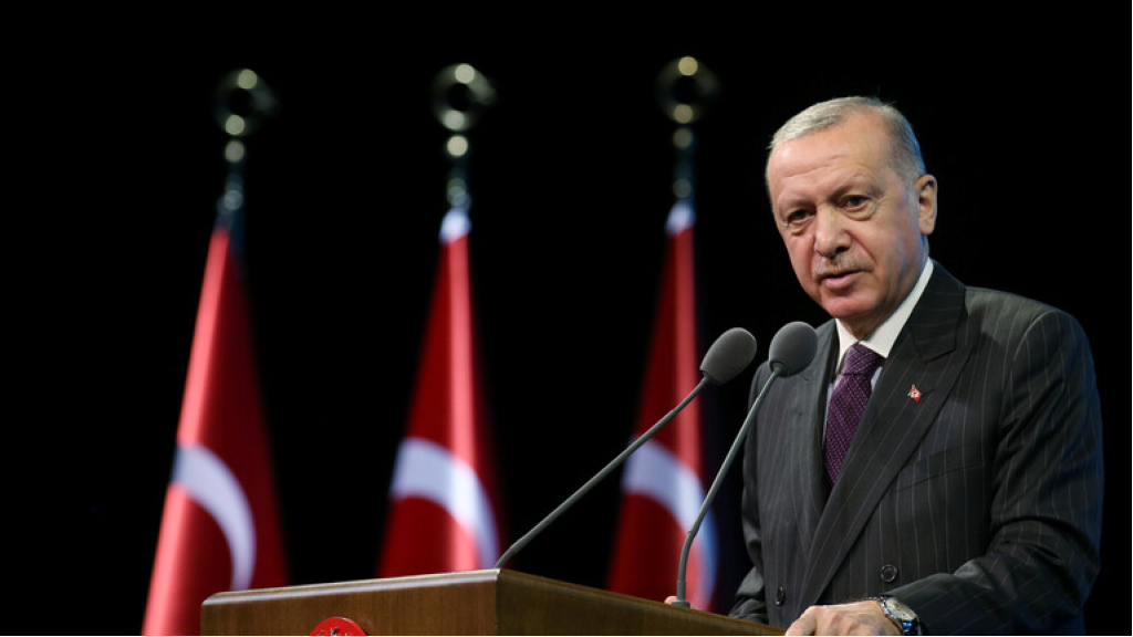 أردوغان يعلن ارتفاع ضحايا زلزال تركيا إلى 16546 قتيلاً.. الرئيس التركي: نهدف لإنشاء مساكن بديلة خلال عام