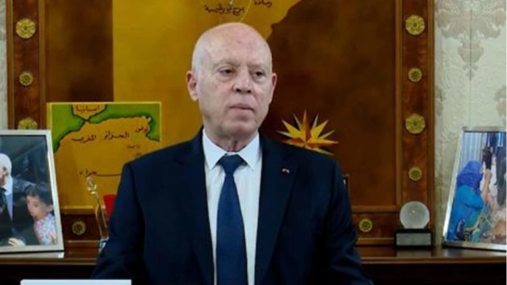 سعيد يعتزم إعادة العلاقات الدبلوماسية بين تونس ودمشق