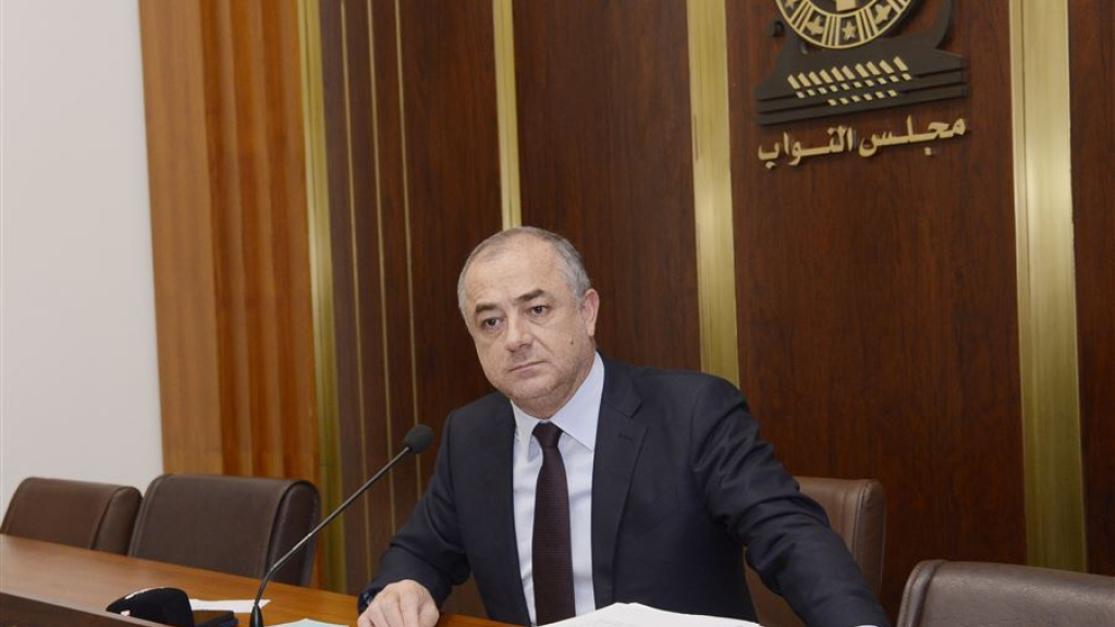 بو صعب يدعو ميقاتي الى الاعتكاف..
