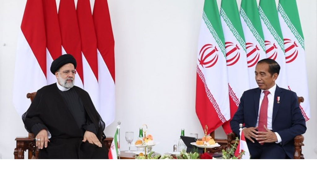 رئيسي: ايران واندونيسيا قررتا استخدام العملة الوطنية في التبادل التجاري