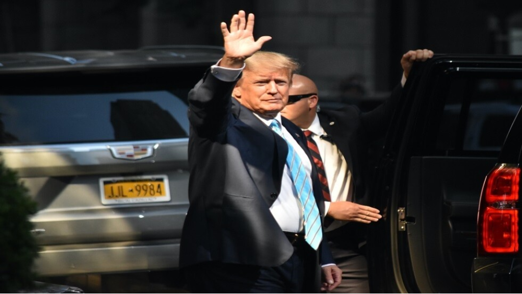 كم سنة سجن يمكن أن يواجه ترامب في حال إدانته؟