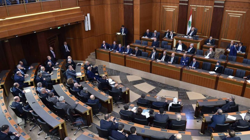 مجلس النواب أقر بندي رواتب القطاع العام وحوافز أساتذة الجامعة اللبنانية