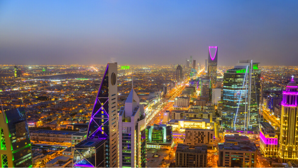 تصميم يحاكي الكرة الأرضية... السعودية تكشف عن المخطط الرئيس لـ
