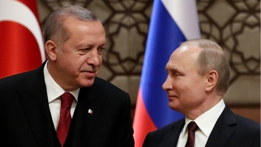 أردوغان يعرب عن دعمه الكامل للقيادة الروسية على خلفية العصيان المسلح