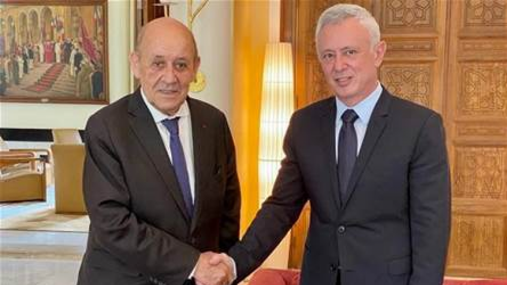 لودريان يزور السعودية قريباً قبل أن يعود إلى بيروت خلال أسبوعين: صعوبات لا تسقط فرنجية