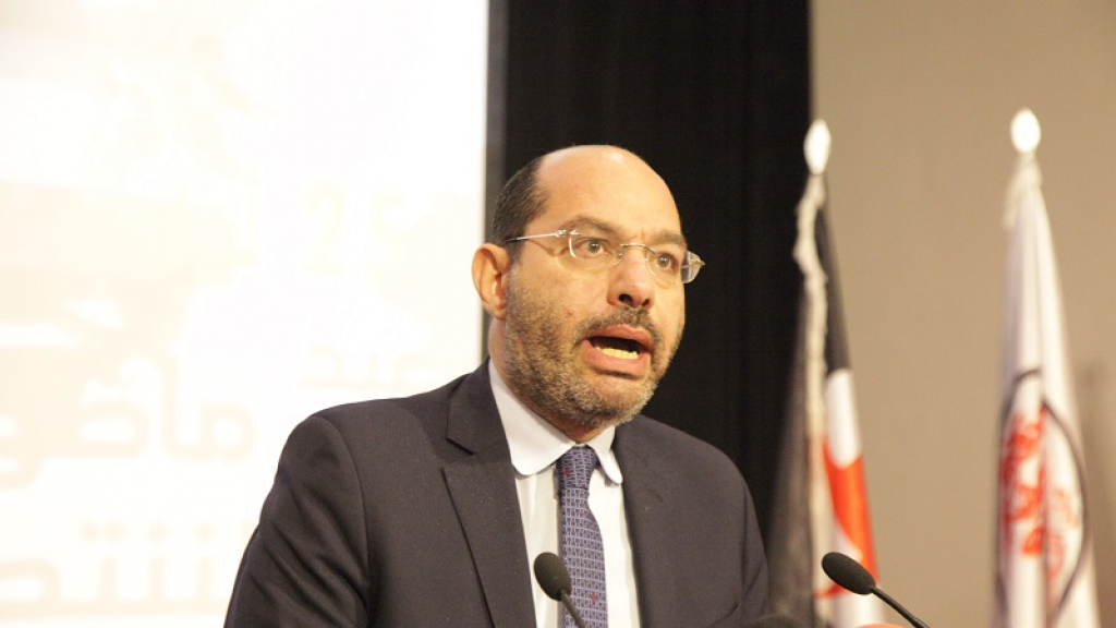 حسن مراد عن مولوي: 
