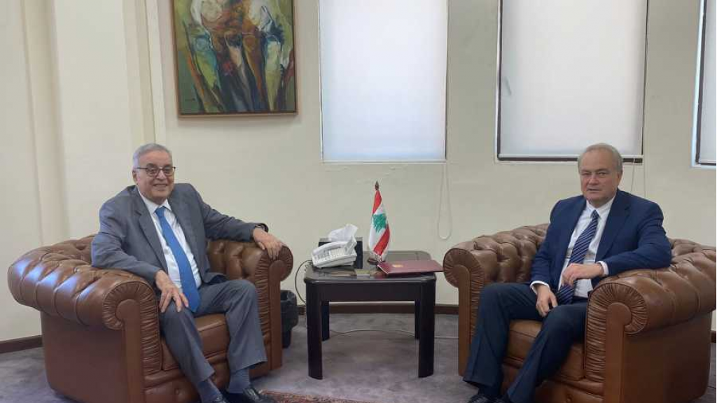 التجديد لـ