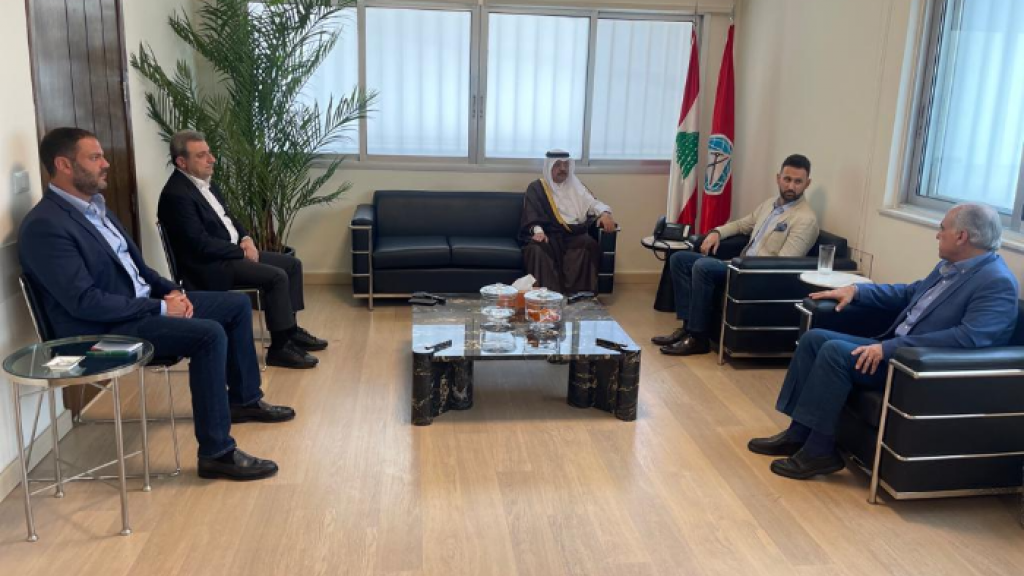 تيمور جنبلاط عرض مع السفير القطري التطورات