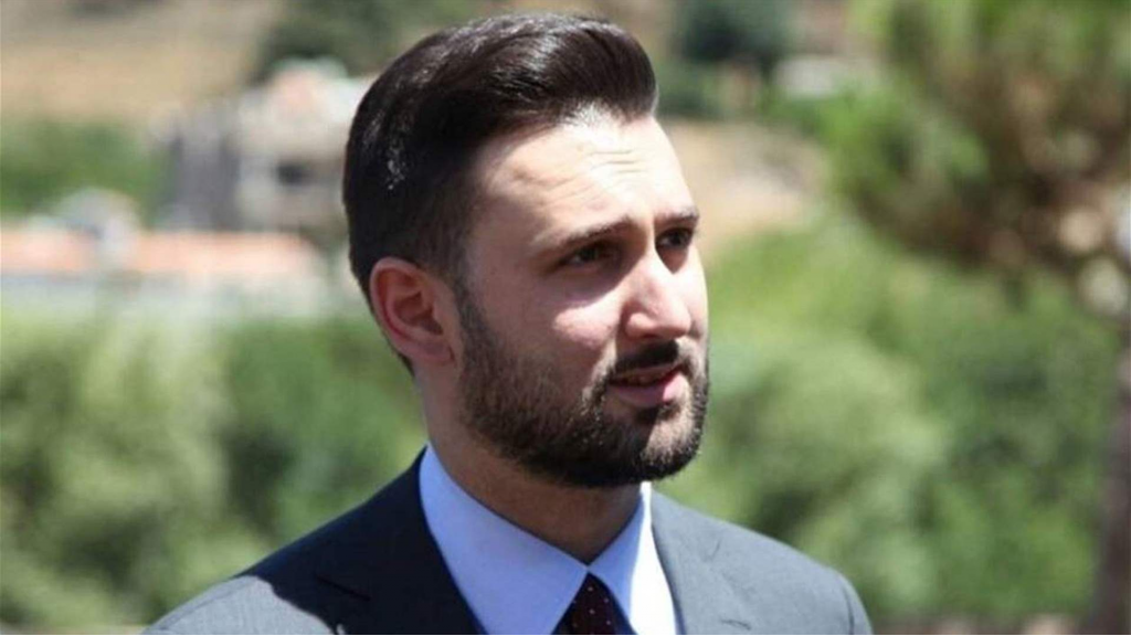 تيمور جنبلاط التقى لودريان: لانتخاب رئيسٍ والكف عن إضاعة الوقت والتمسّك بالحوار بلا شروط مسبقة 