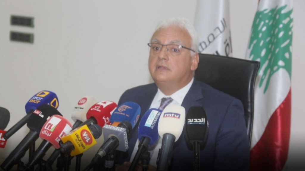 القرم سيقاطع الجلسة غدا