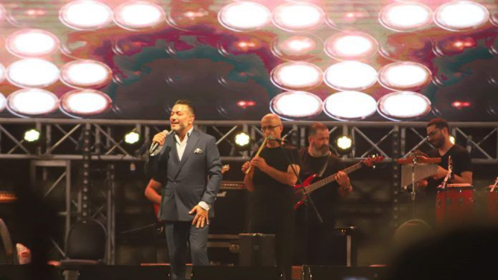 زياد برجي يفتتح مهرجان ليالي قلعة دمشق: اليوم حلمي تحقق واتمنى العمل مع كاريس بشار