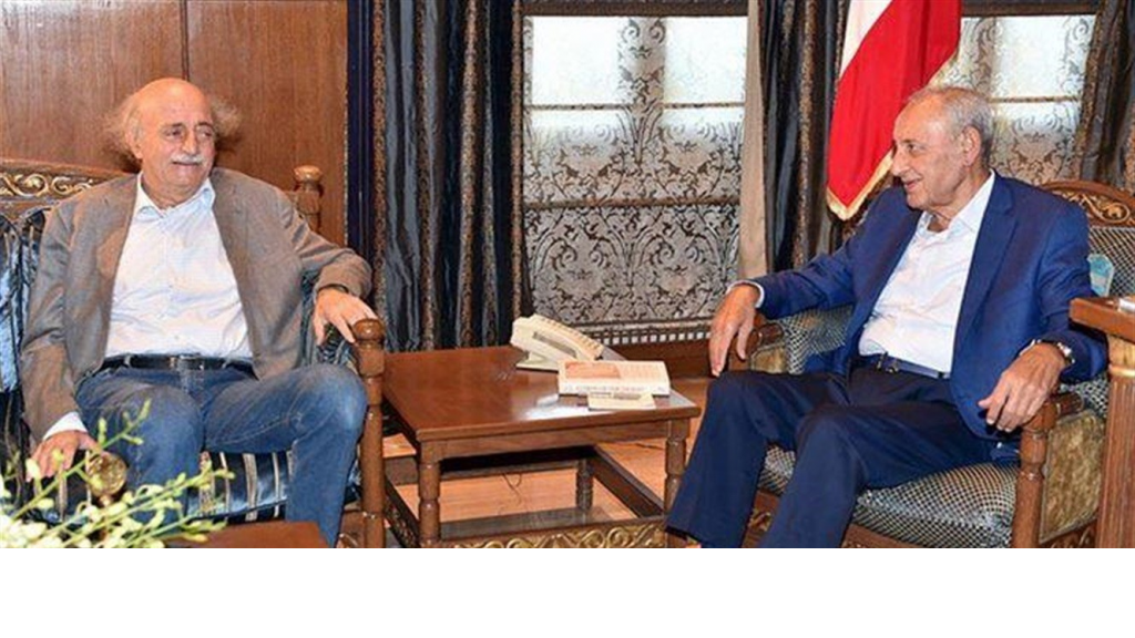 جنبلاط بعد لقائه بري : تكلمنا بالبوادر الإيجابية وما سيجري في موضوع الحفر في الجنوب ولم نفهم  أنا والرئيس بري لماذا هذا التخوف لبيانات السفارات