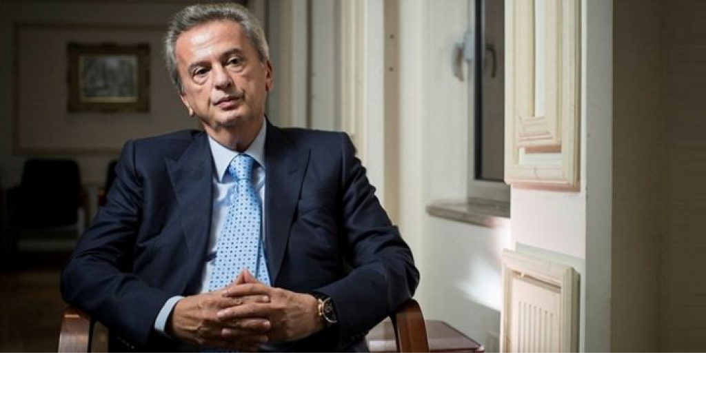 رياض سلامة 'يحمي حياته بوثائق هرّبها إلى الخارج'