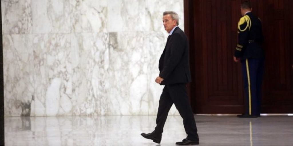 القاضي أبو حيدر يتنحى عن “التدقيق الجنائي”.. والسبب رياض سلامة!