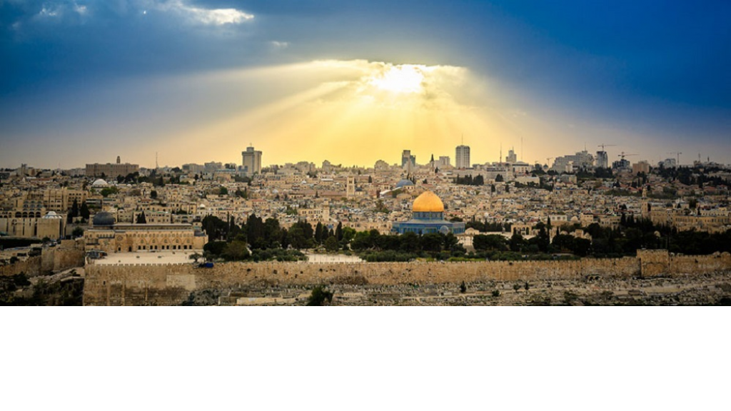بالفيديو.. إصابات باعتداء لقوات الاحتلال على المسجد الأقصى