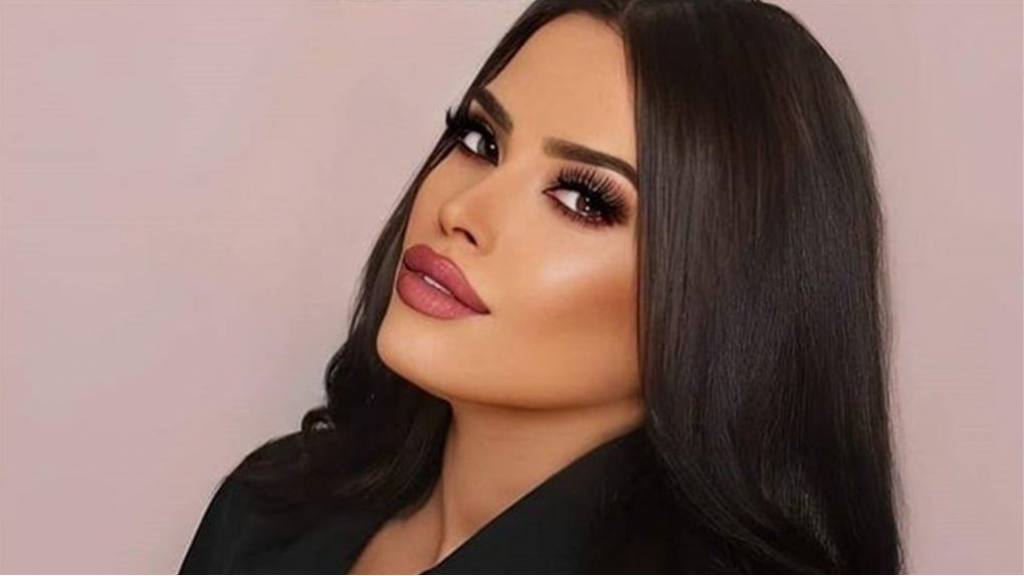 بسبب أفعال منافية للآداب.. منع فنانة لبنانية من الغناء في مصر