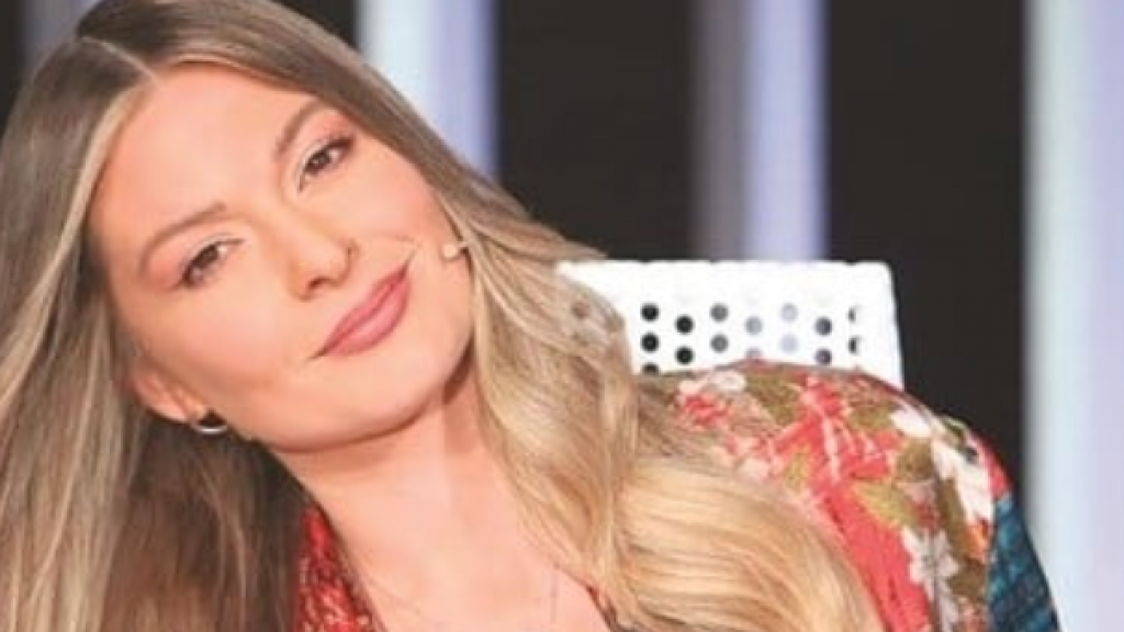 باميلا الكك ومسلسل خاص