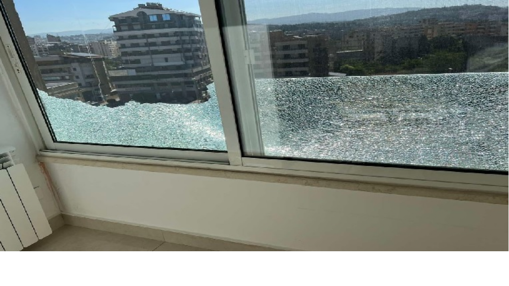 بالصورة: نجاة نجل نائب صيدا وعائلته من الرصاص الطائش