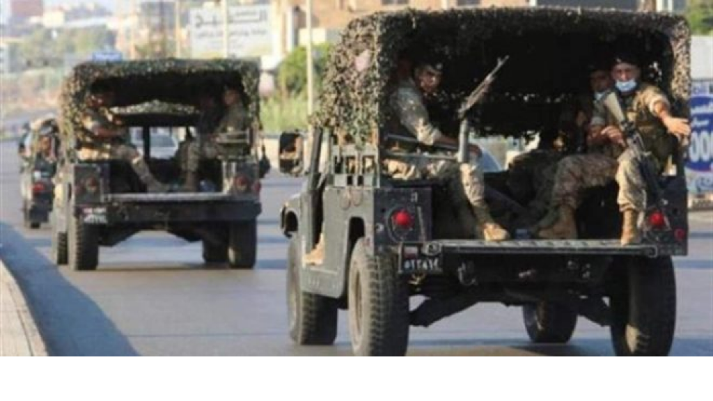 الجيش يداهم مخيماً للنازحين في الطيبة البقاعية