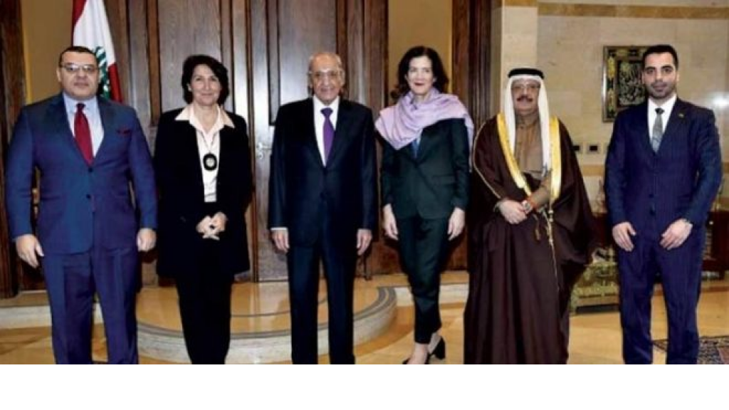 يد واحدة لا تصفق!