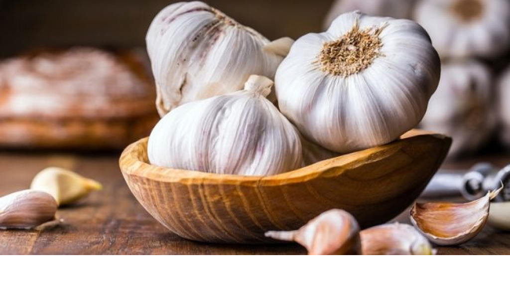 ما علاقة الزبادي برائحة الثوم الكريهة ؟