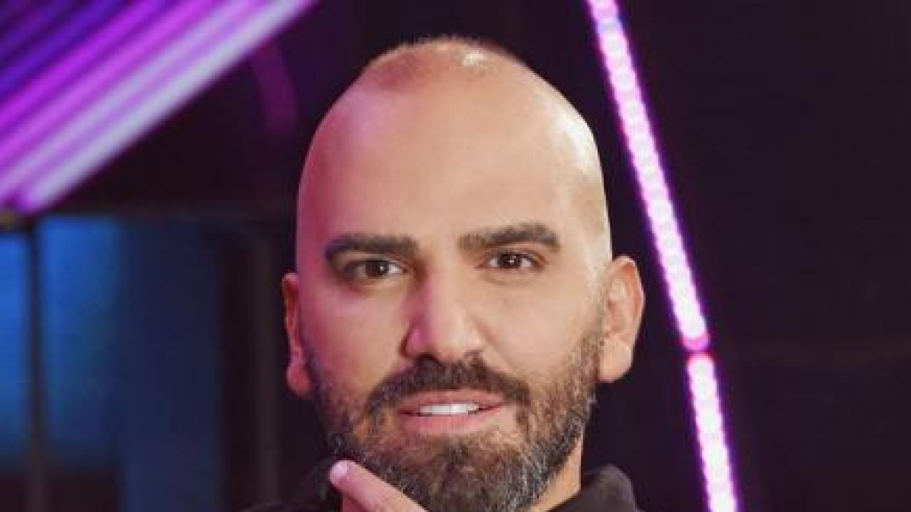 الفنان ناجي الأسطا يفقد أحد أفراد عائلته