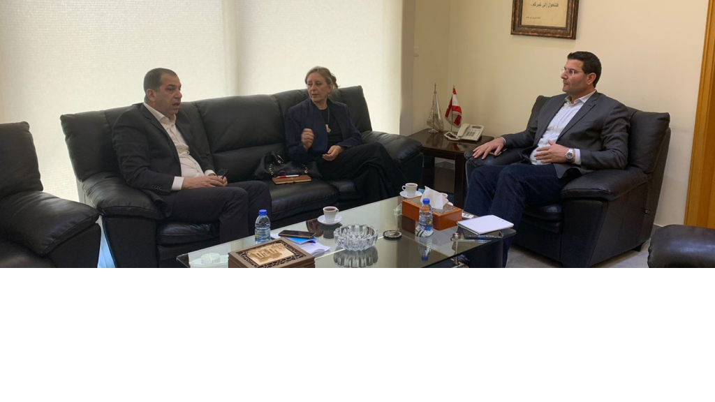 لقاء بين وزير الزراعة  وسفيرة منظمة الأغذية والزراعة للبحث في المشاريع المشتركة