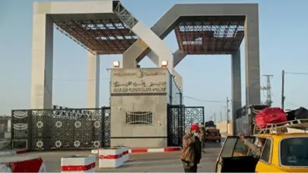مصر واسرائيل تتفقان على السماح للمواطنين الأميركيين مغادرة غزة عبر معبر رفح