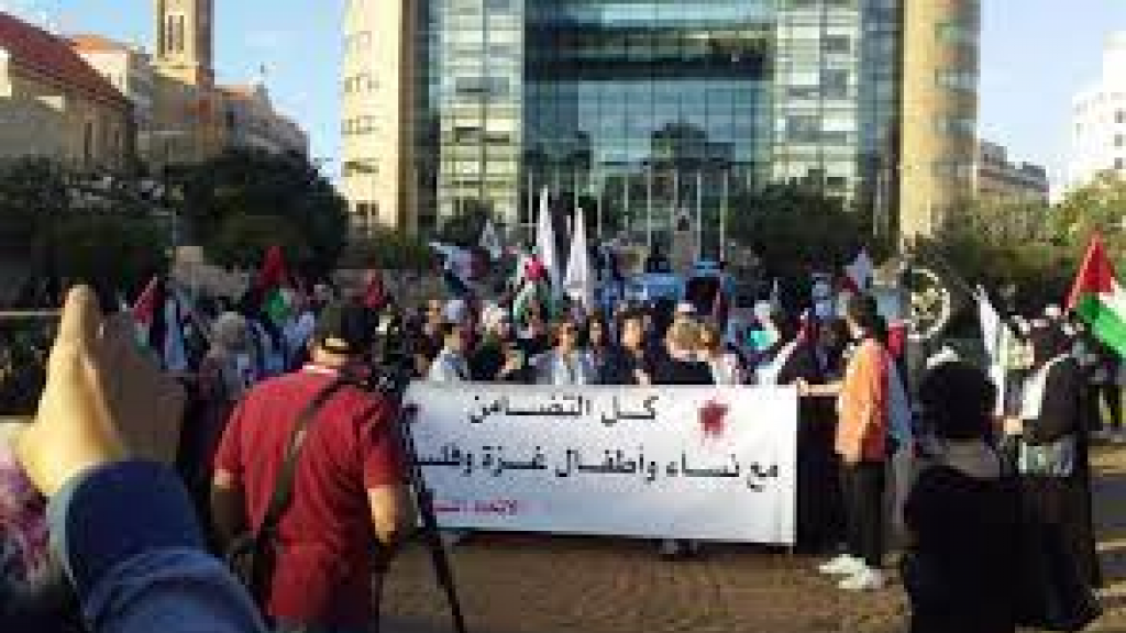 وقفات تضامنيّة في عدد من المناطق نصرةً لغزّة والكلمات أكدت على التمسّك بخيار الجهاد والمقاومة