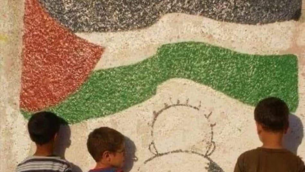 الاسطورة التي تهشمت