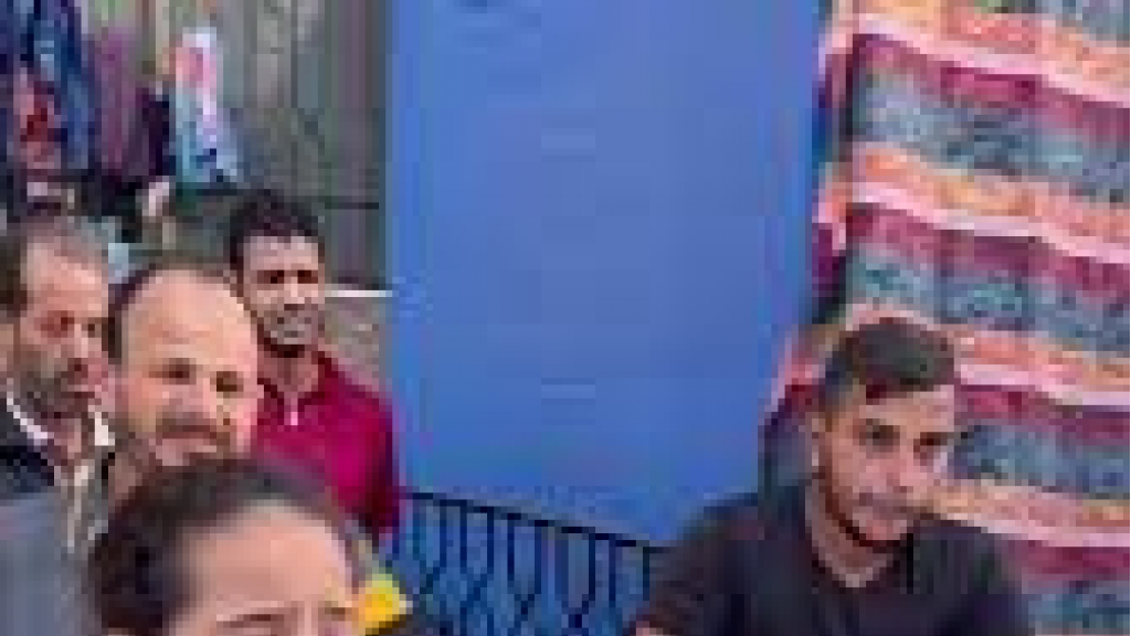 بالفيديو.. طفلة لوالدتها الشهيدة “قولي إنك عايشة يما”!