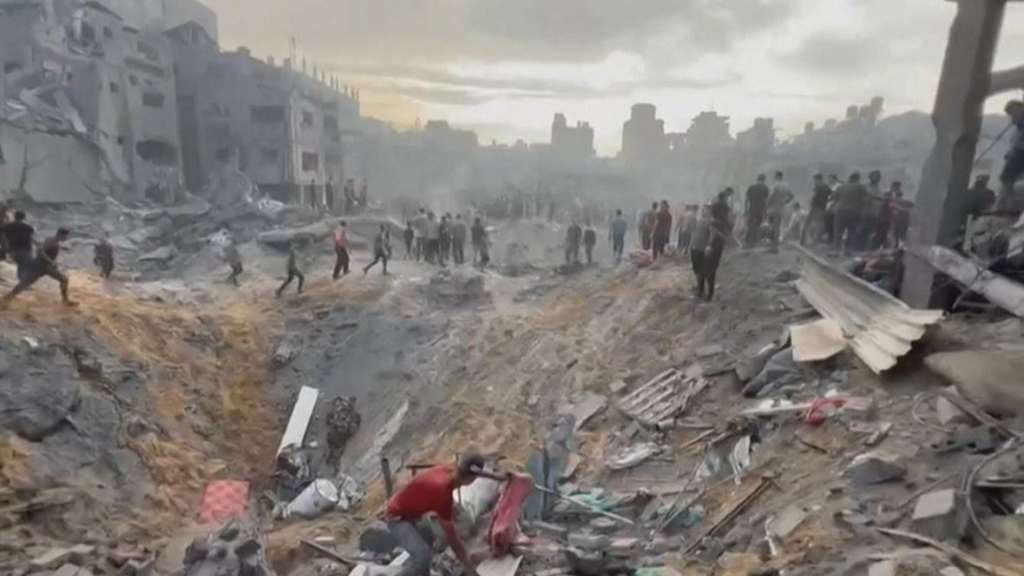 دعوى أمام المحكمة الجنائية الدولية في “جرائم حرب” بحق صحافيين في النزاع بين إسرائيل و”حـ.ـمـ.ـاس”