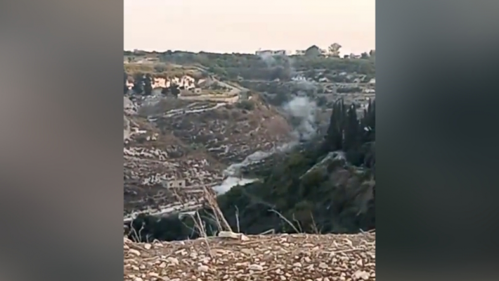 العدو يستهدف مناطق جنوبيّة بعيدة عشرات الكيلومترات عن الحدود