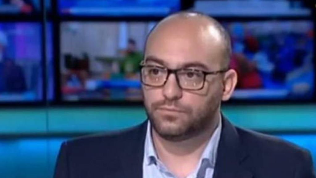 الدنا لجعجع: تأدب... ويلّي متلك ما بيقدر يشوّش على شي