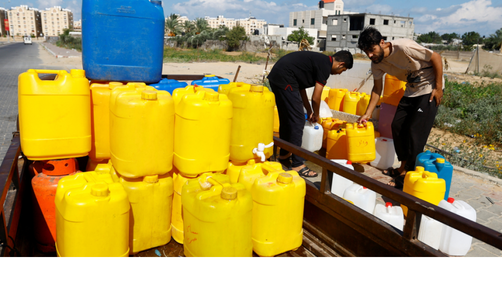 يوم في حياة فلسطيني داخل غزة.. يصومون طوال اليوم ويتناولون وجبة وحيدة عند المغرب، والكفن أصبح من الرفاهيات