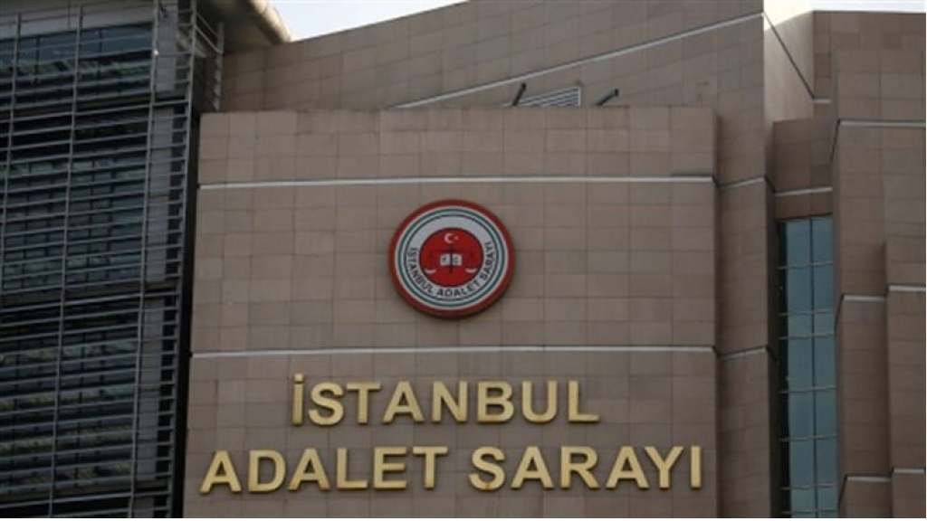 معركة قضائية تشتعل في تركيا.. المتهم قضاة المحكمة الدستورية