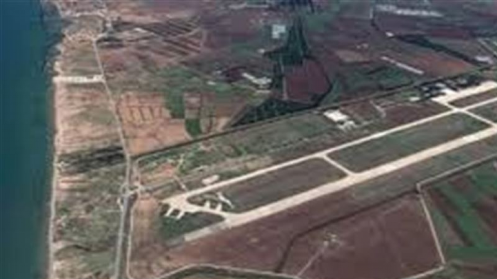 طائرات أجنبية تهبط في شمال لبنان.. والجيش يوضح