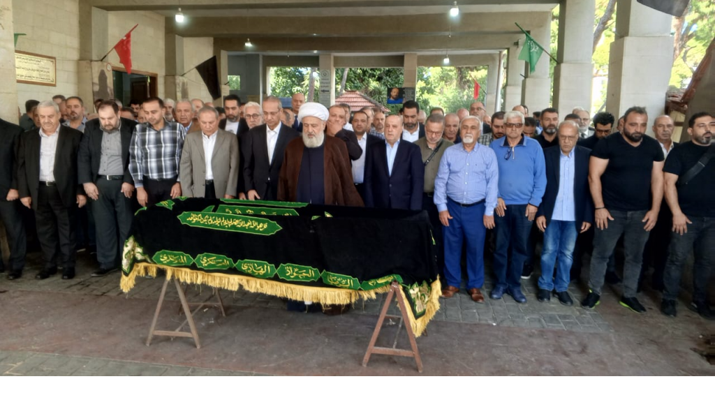 القاضي حسين حمدان الى مثواه الاخير والخطيب نوه بمزاياه الوطنية