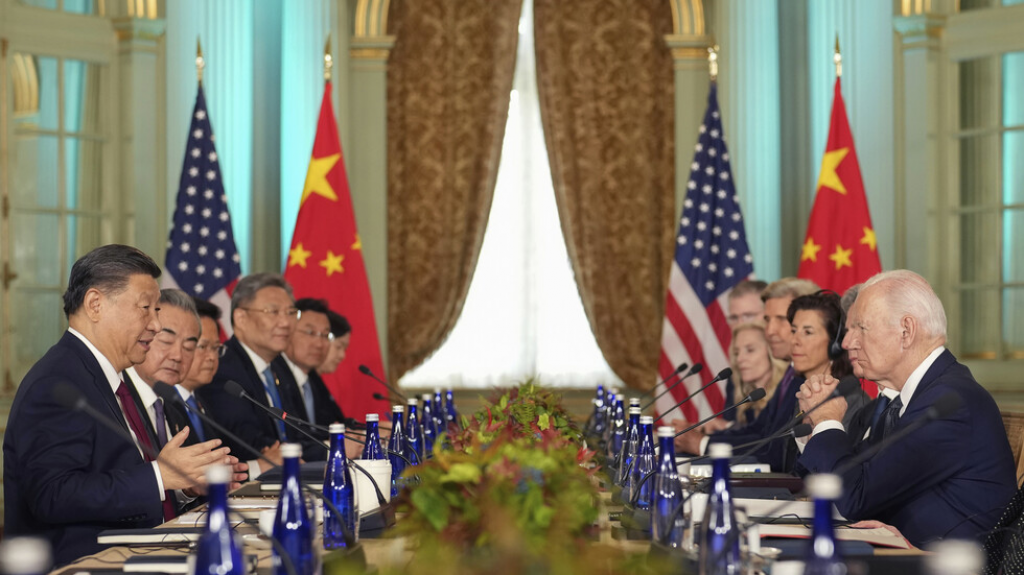 شي جين بينغ يعرض على بايدن خمسة مبادئ للحفاظ على العلاقات مع الصين