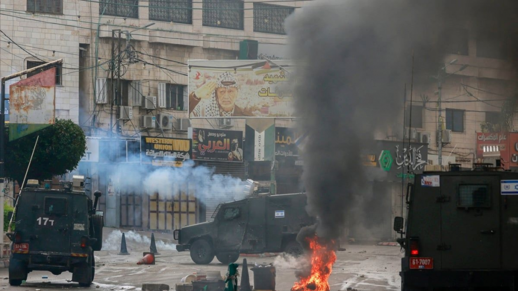 إعلام إسرائيلي: هناك تخوف من جبهة ثالثة في الضفة الغربية