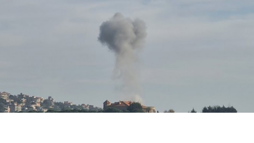 القصف المدفعي الإسرائيلي استهدف منزلين في ميس الجبل