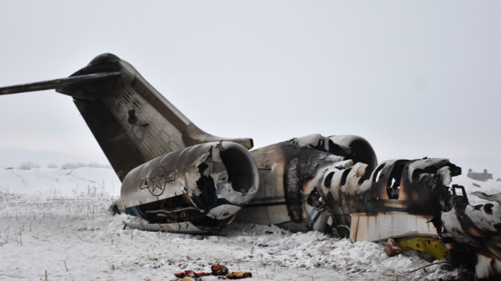 تحطم طائرة عسكرية أميركية على متنها ثمانية أشخاص