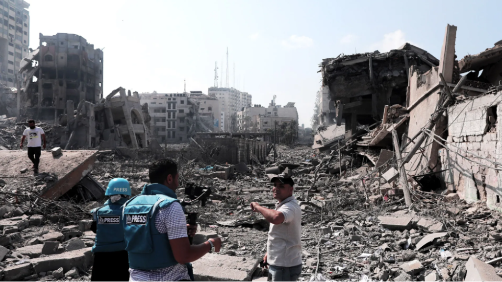تقارير تحصي عدد الصحافيين الشهداء منذ بدء الحرب في غزة
